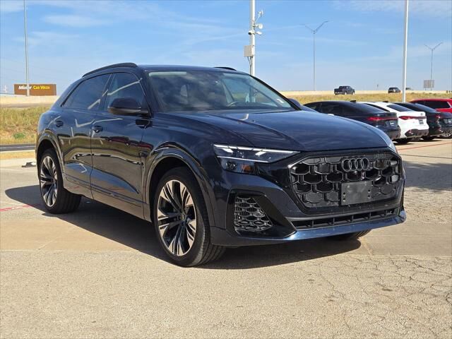 2025 AUDI Q8