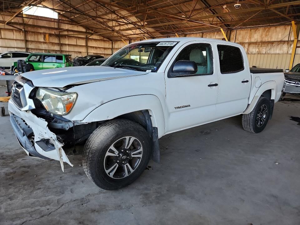 2015 TOYOTA Tacoma