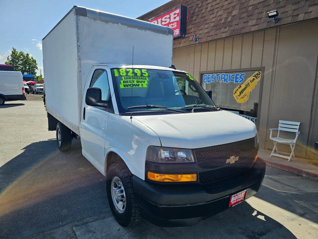 2021 CHEVROLET Express