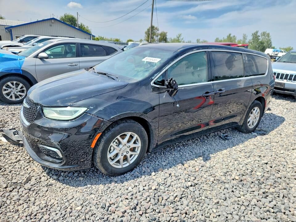 2025 CHRYSLER Pacifica