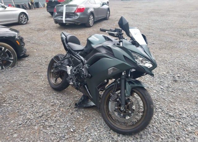 2025 KAWASAKI Ninja