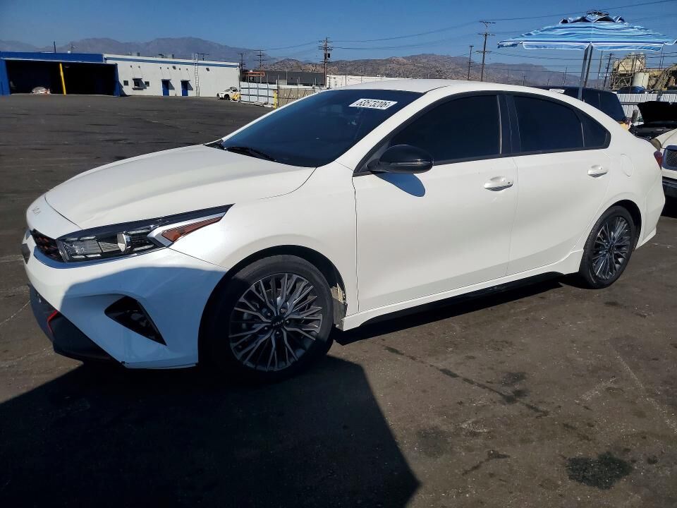 2023 KIA Forte