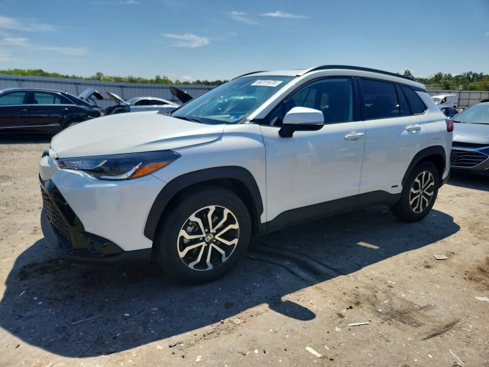 2024 TOYOTA COROLLA