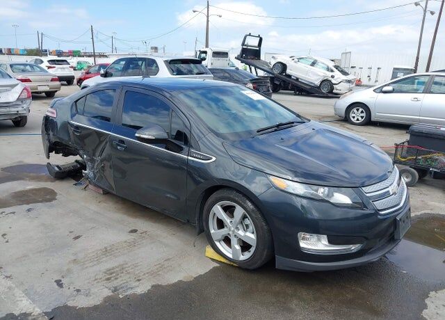 2014 CHEVROLET Volt