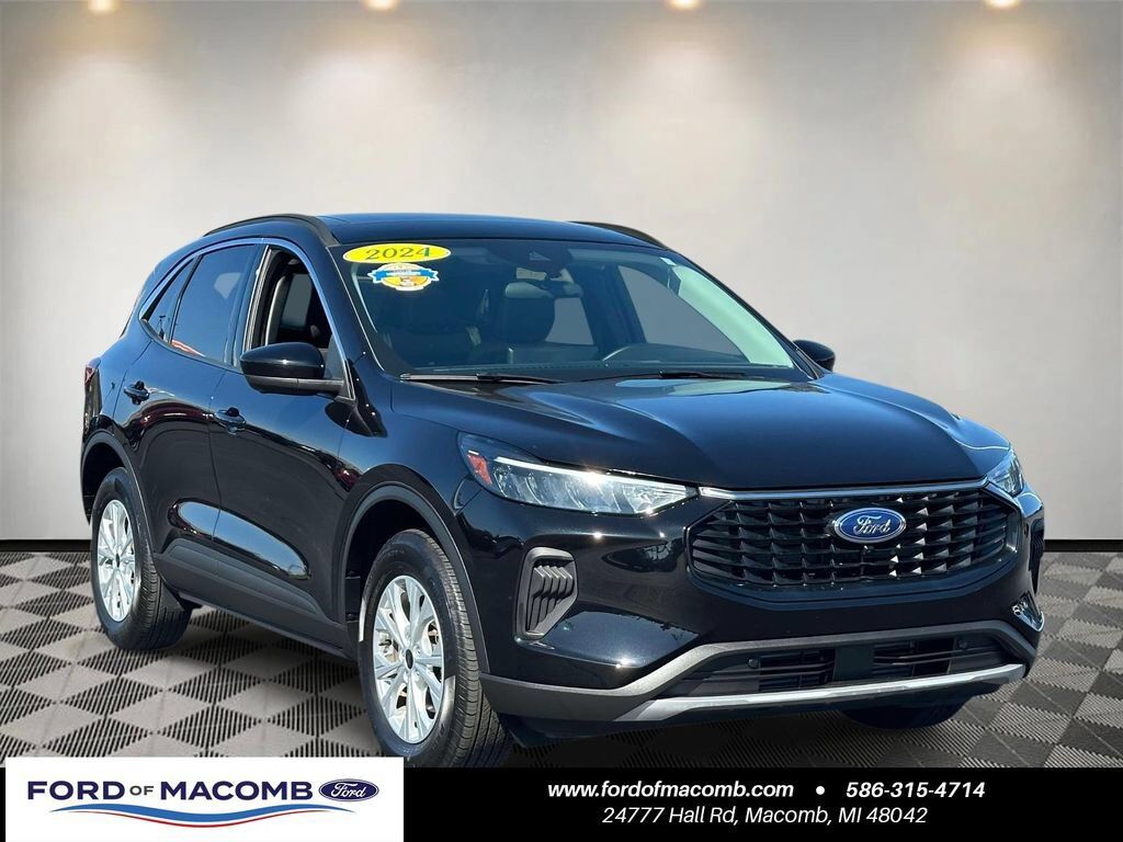 2024 FORD Escape