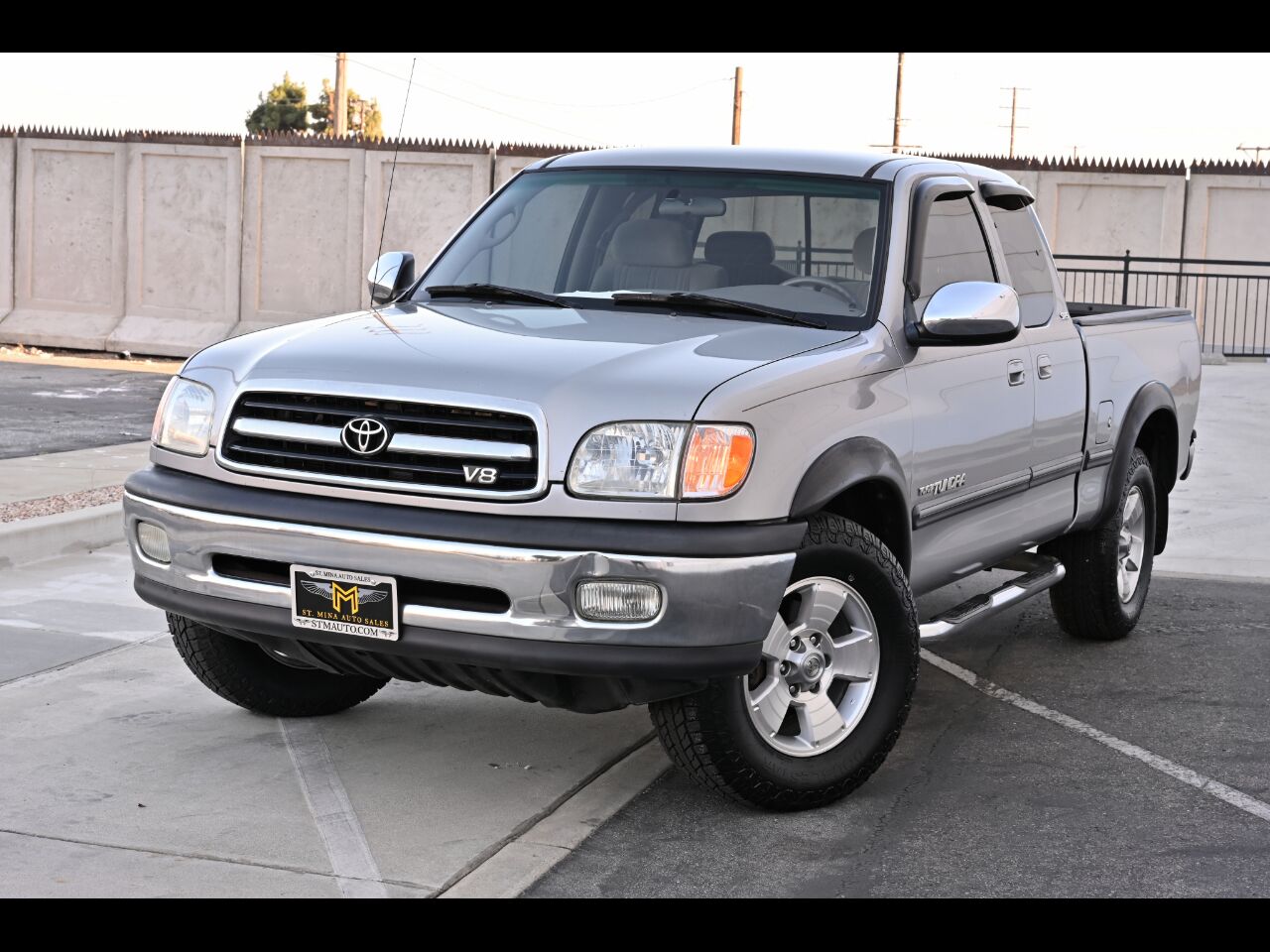 2002 TOYOTA Tundra