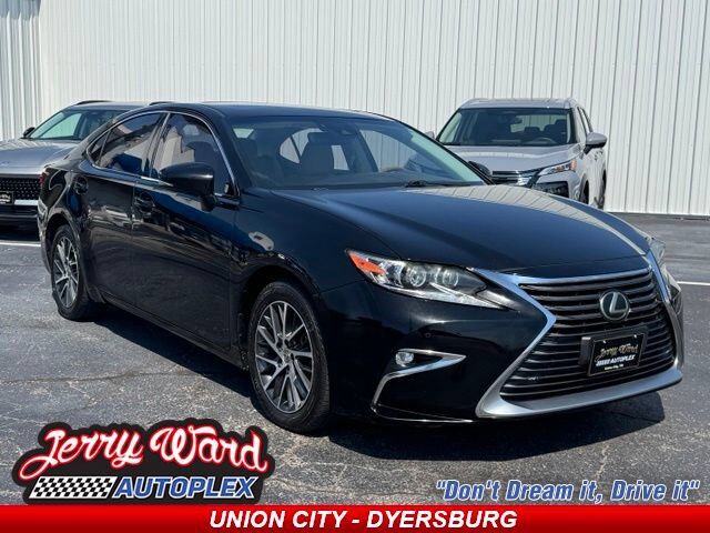 2017 LEXUS ES