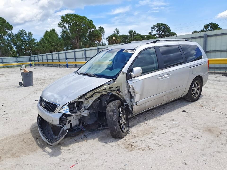 2014 KIA Sedona