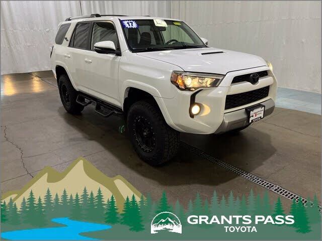 2017 TOYOTA 4-Runner