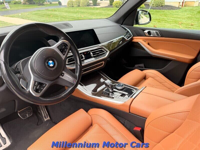 2023 BMW X5