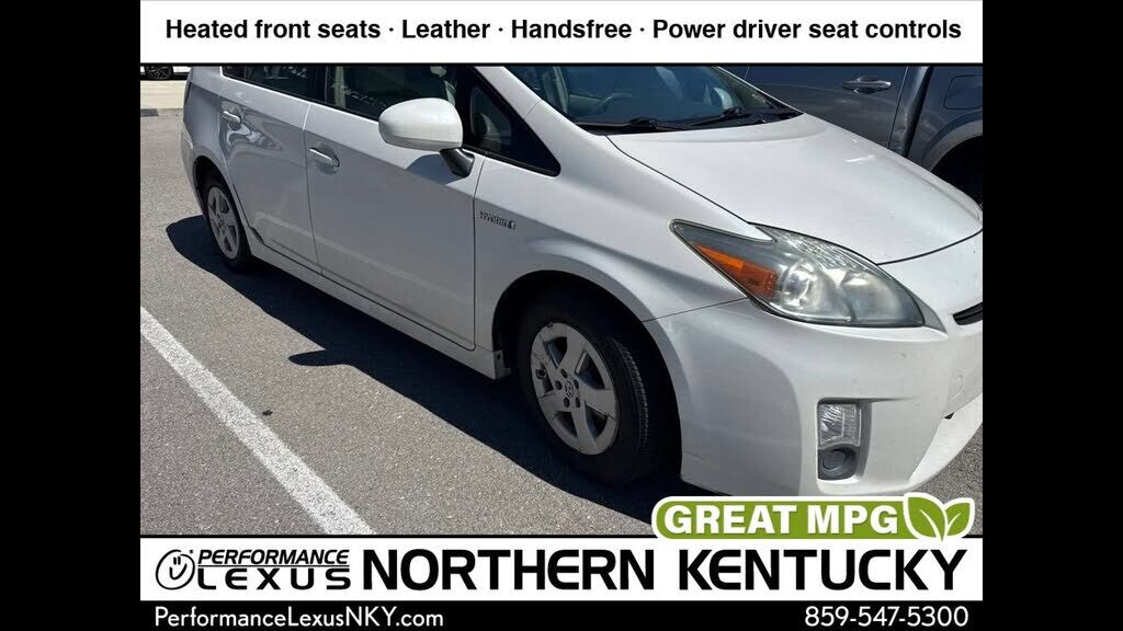 2011 TOYOTA PRIUS