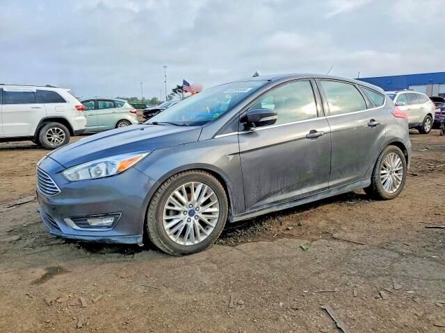 2017 FORD Focus