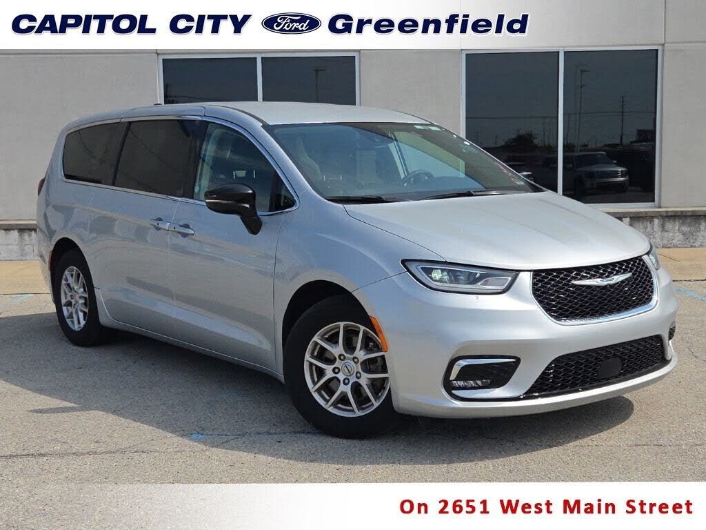 2024 CHRYSLER Pacifica