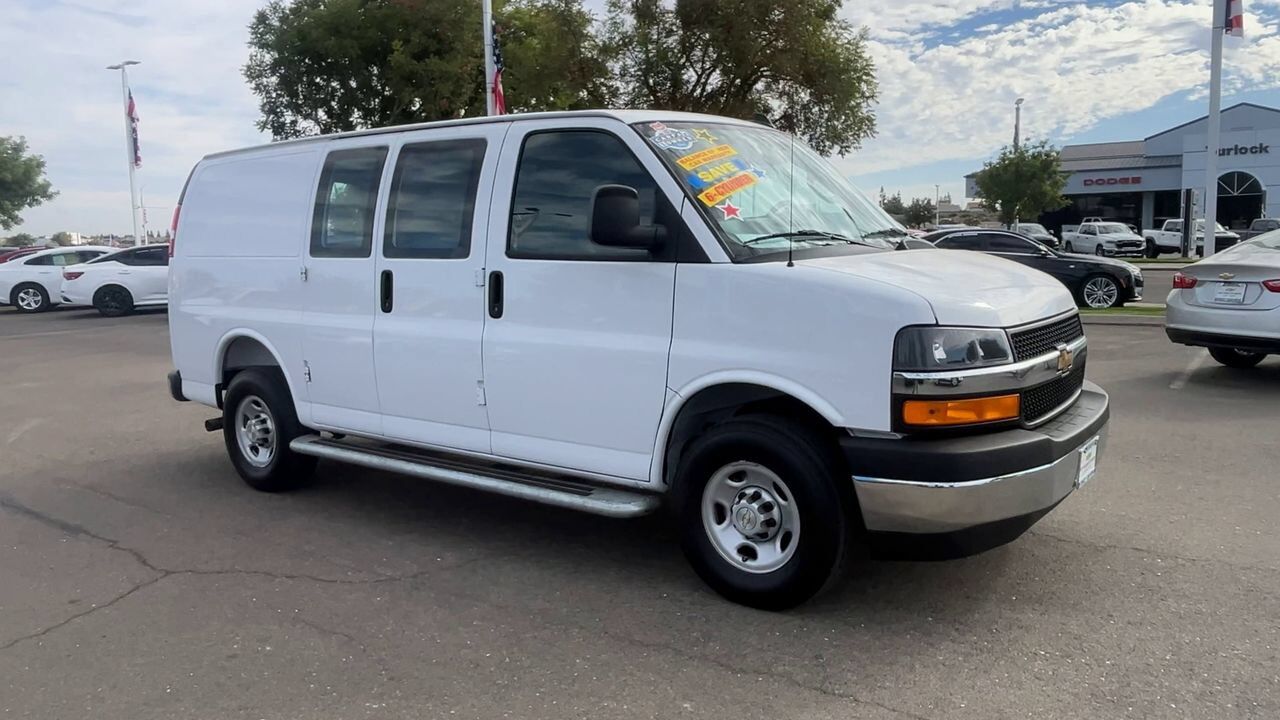2025 CHEVROLET Express