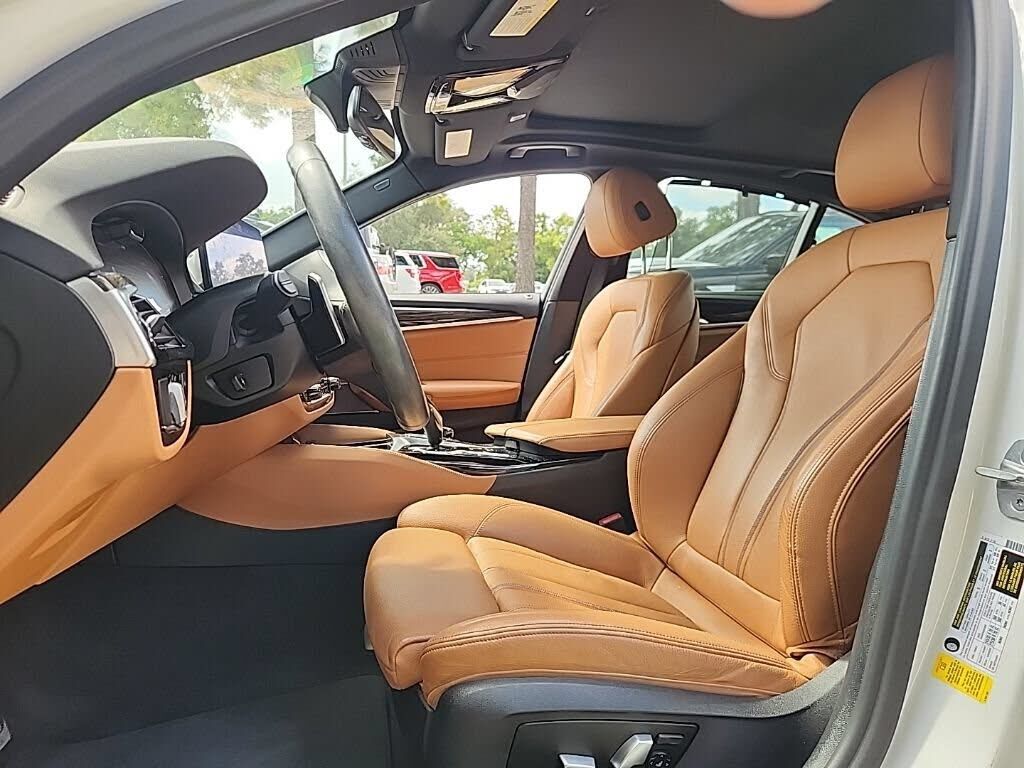 2021 BMW 540i