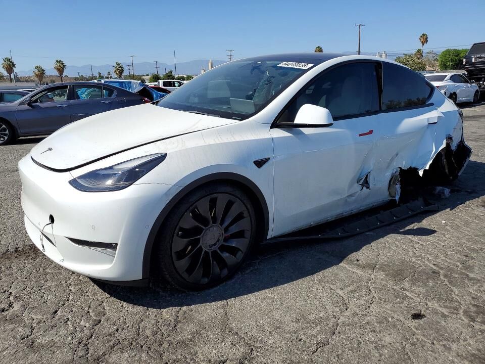 2022 TESLA Model Y