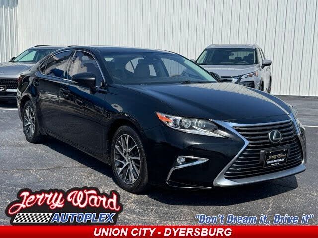 2017 LEXUS ES