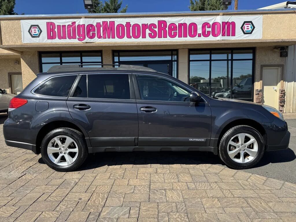 2013 SUBARU Outback