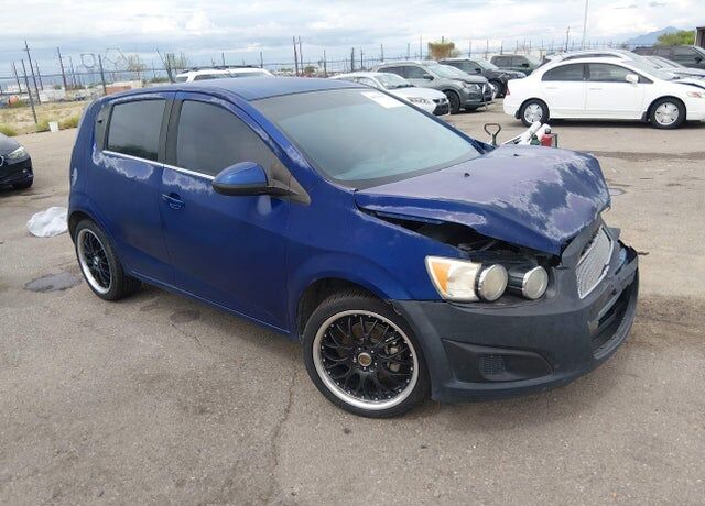 2012 CHEVROLET Sonic