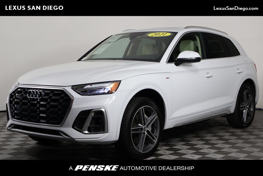 2021 AUDI Q5 e