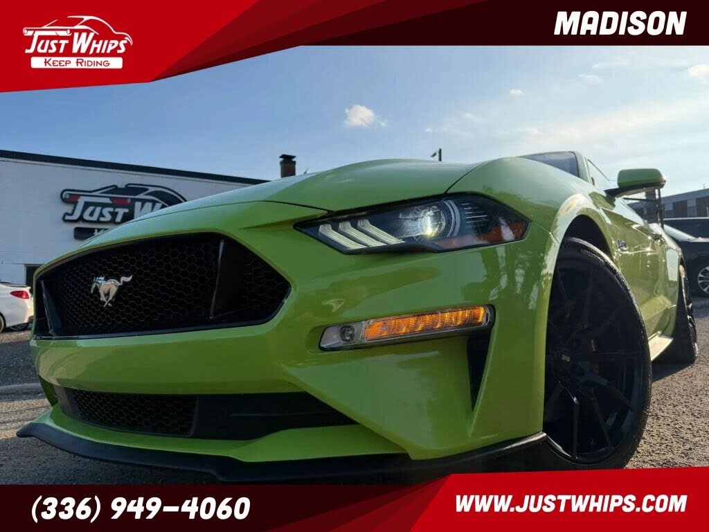 2020 FORD Mustang
