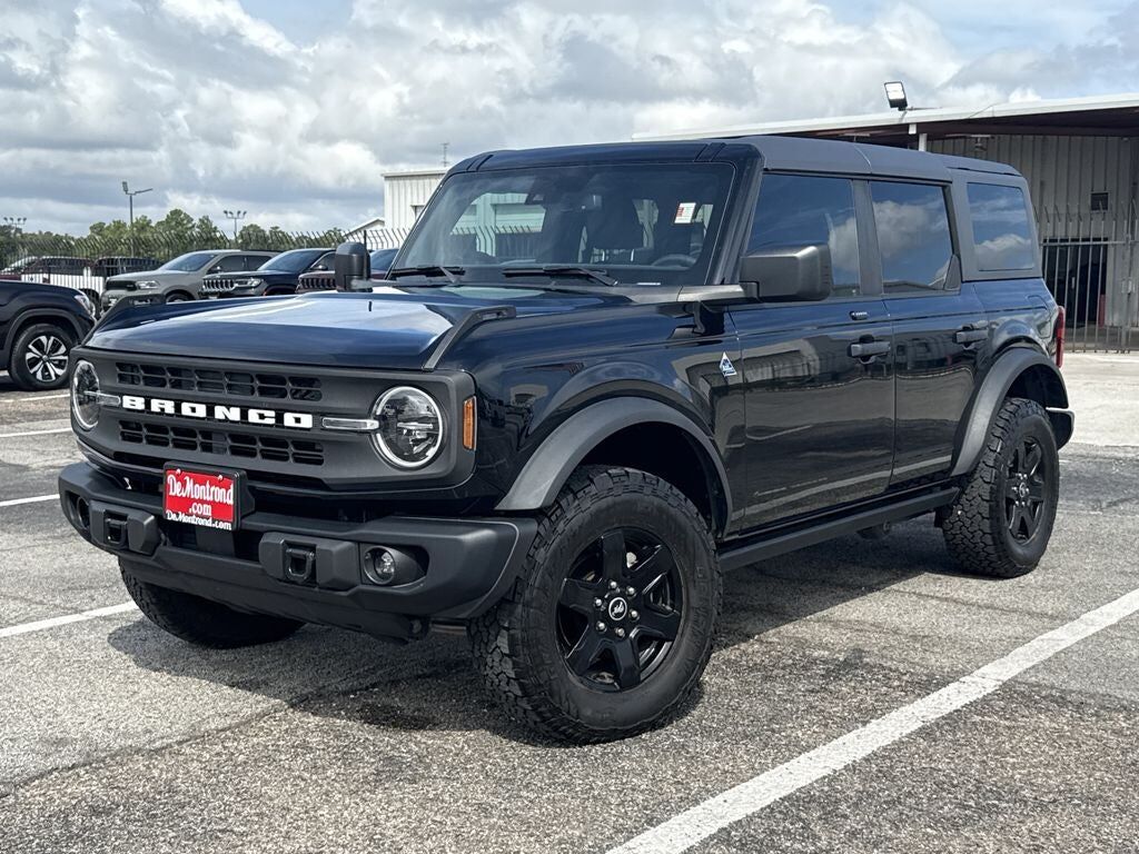 2023 FORD Bronco