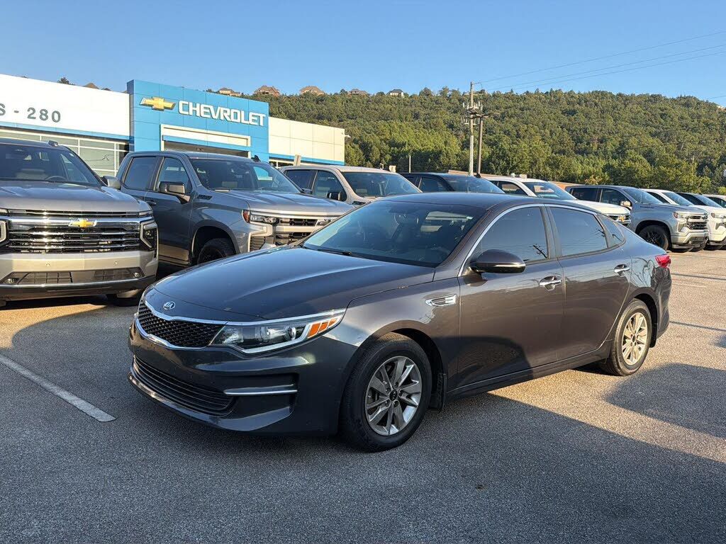 2017 KIA Optima