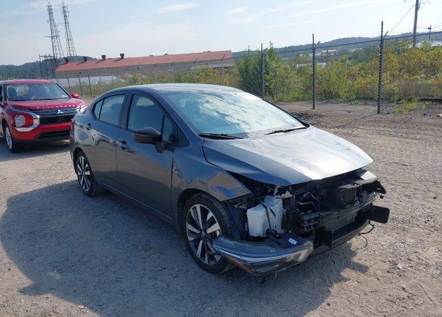2021 NISSAN Versa