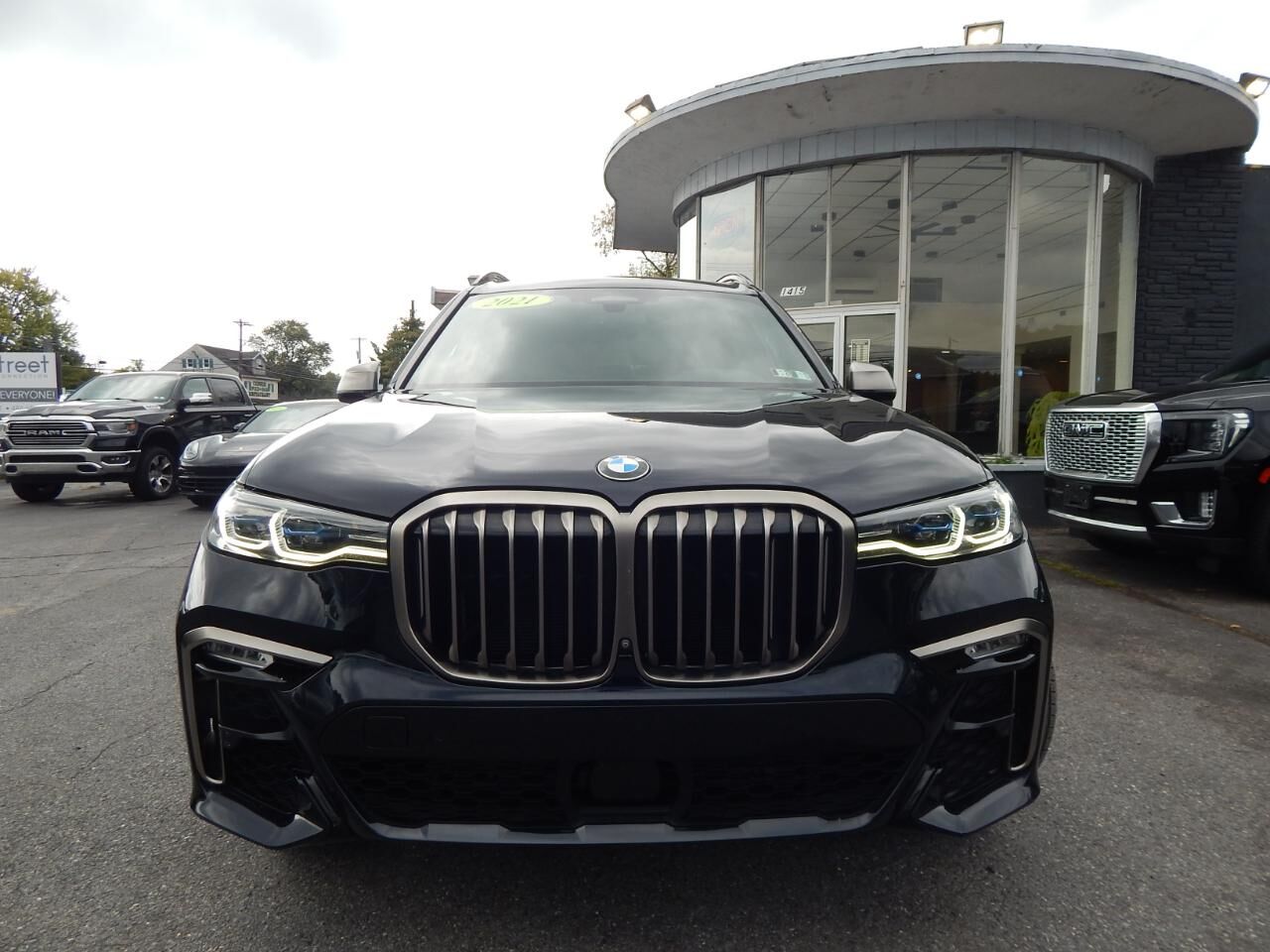 2021 BMW X7