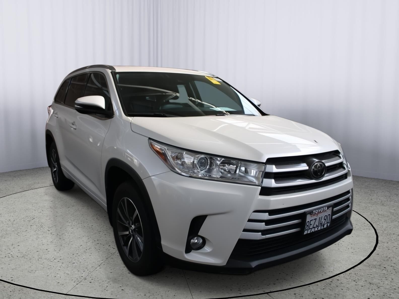 2018 TOYOTA Highlander