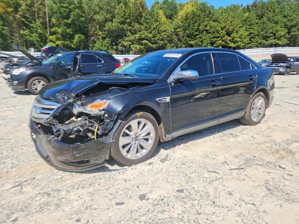 2010 FORD Taurus