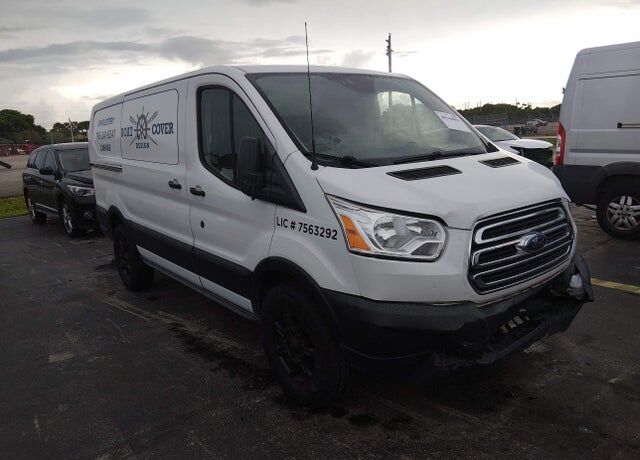 2019 FORD Transit