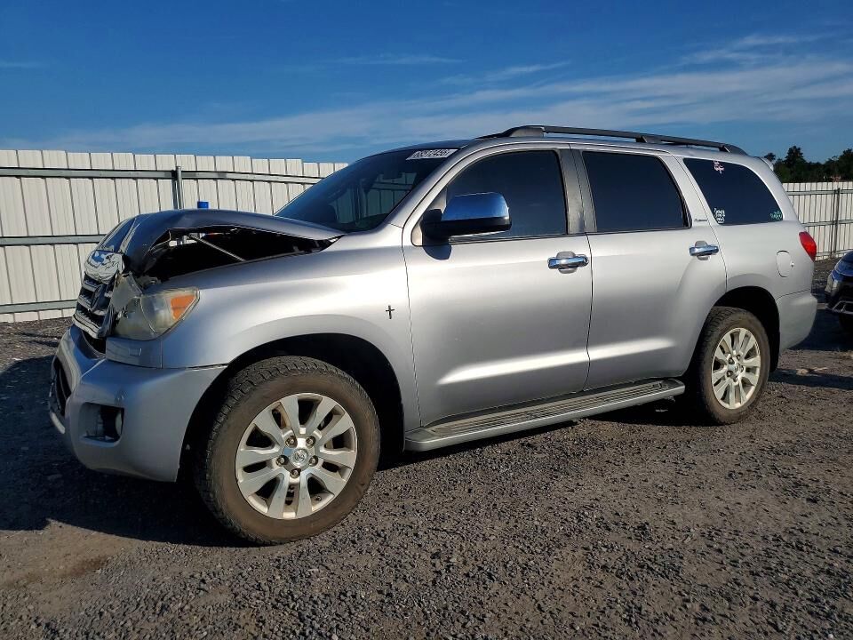 2012 TOYOTA Sequoia