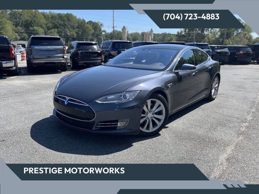 2016 TESLA Model S