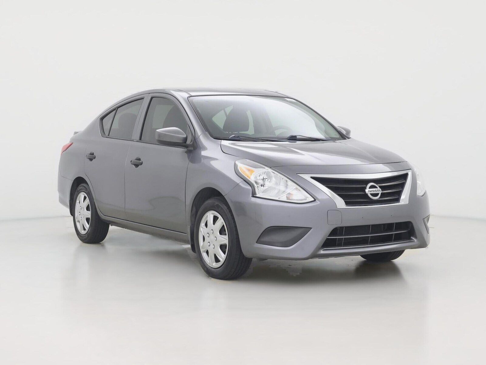 2019 NISSAN Versa