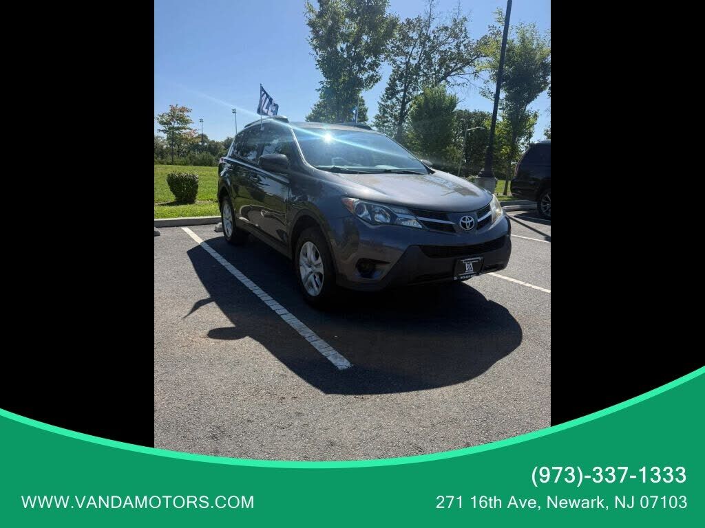 2015 TOYOTA RAV4