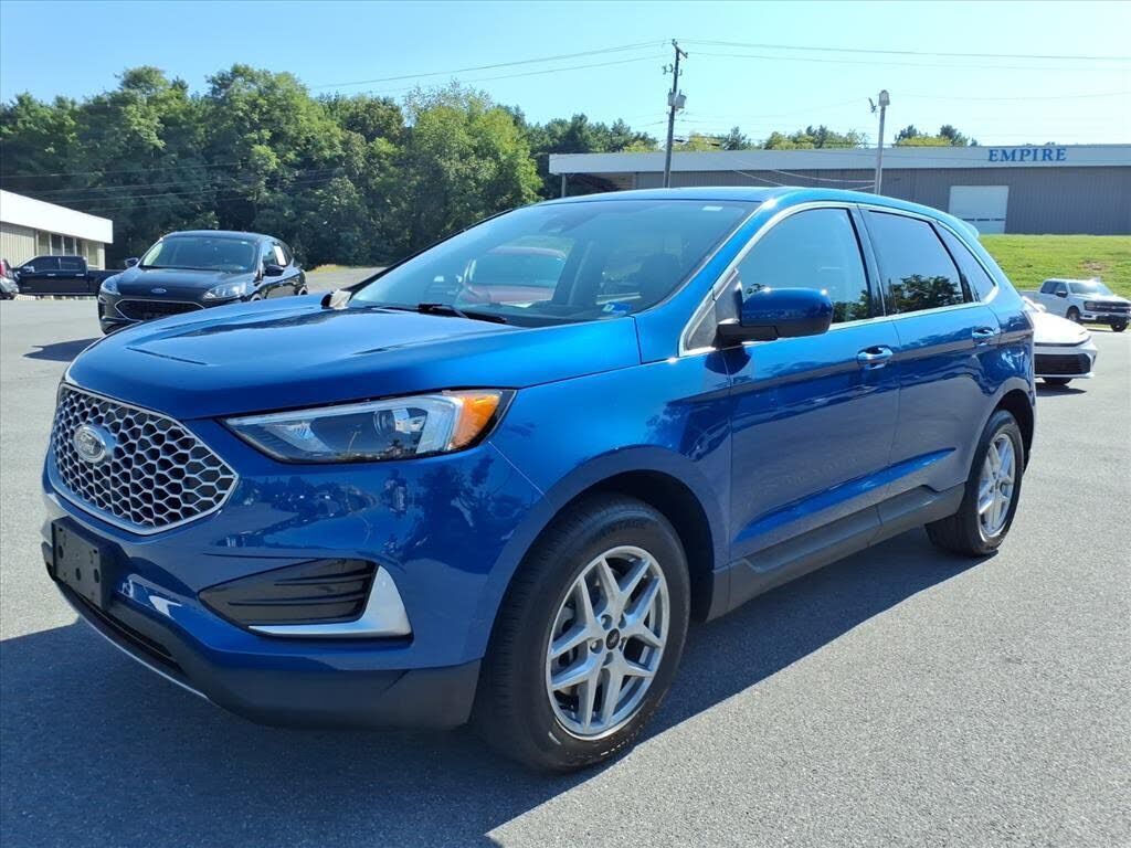 2024 FORD Edge