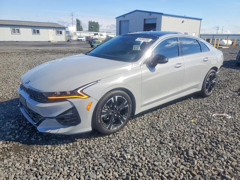 2021 KIA K5