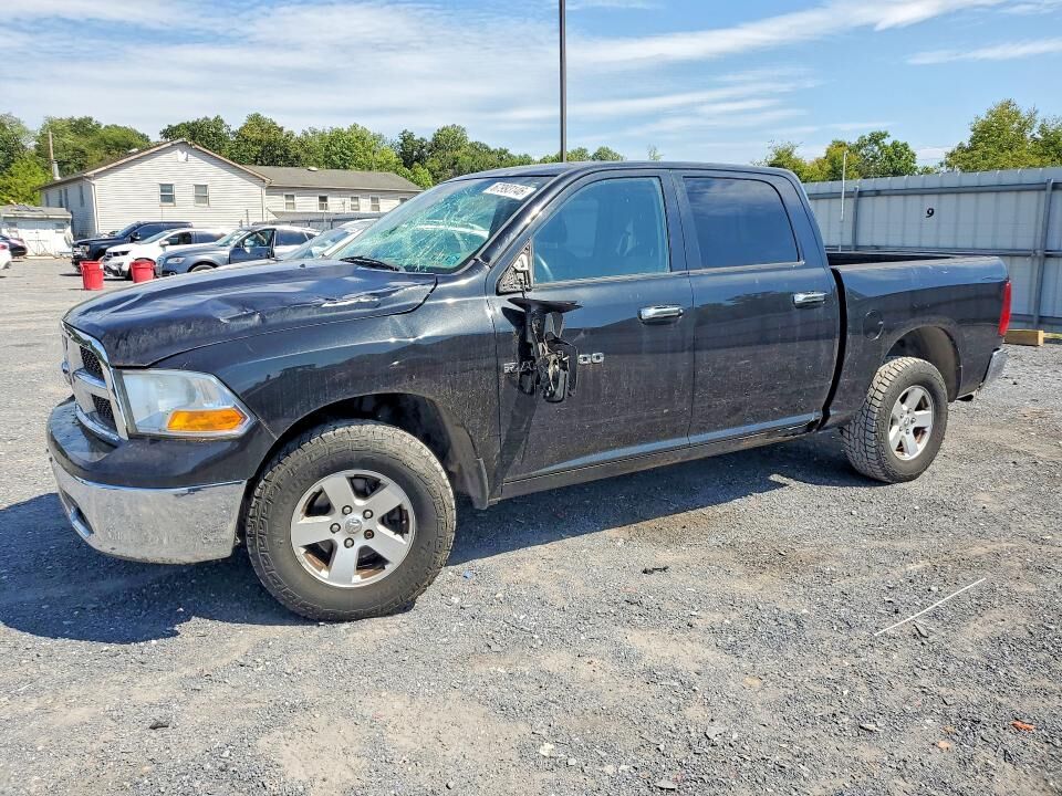 2011 DODGE Ram