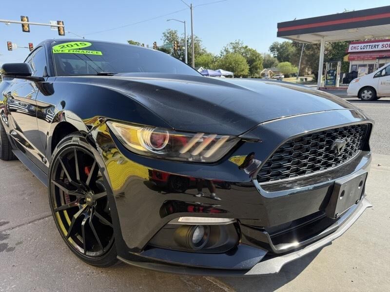 2015 FORD Mustang