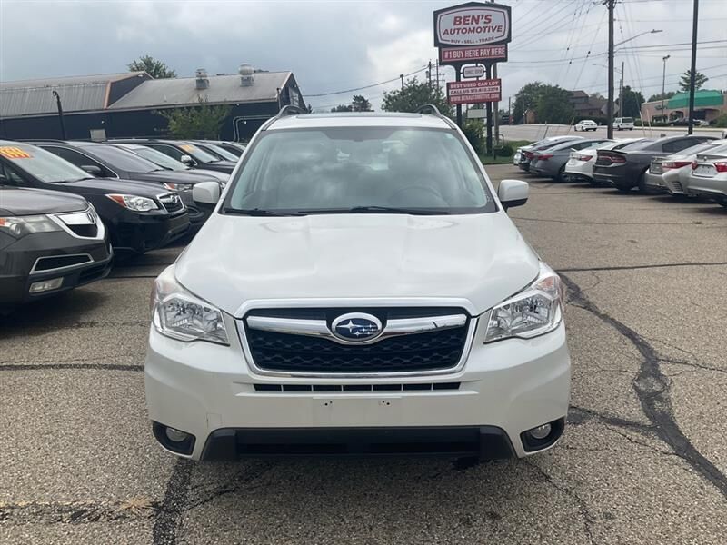 2015 SUBARU Forester