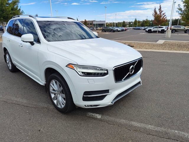 2016 VOLVO XC90