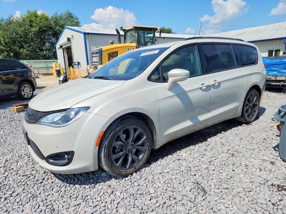 2019 CHRYSLER Pacifica