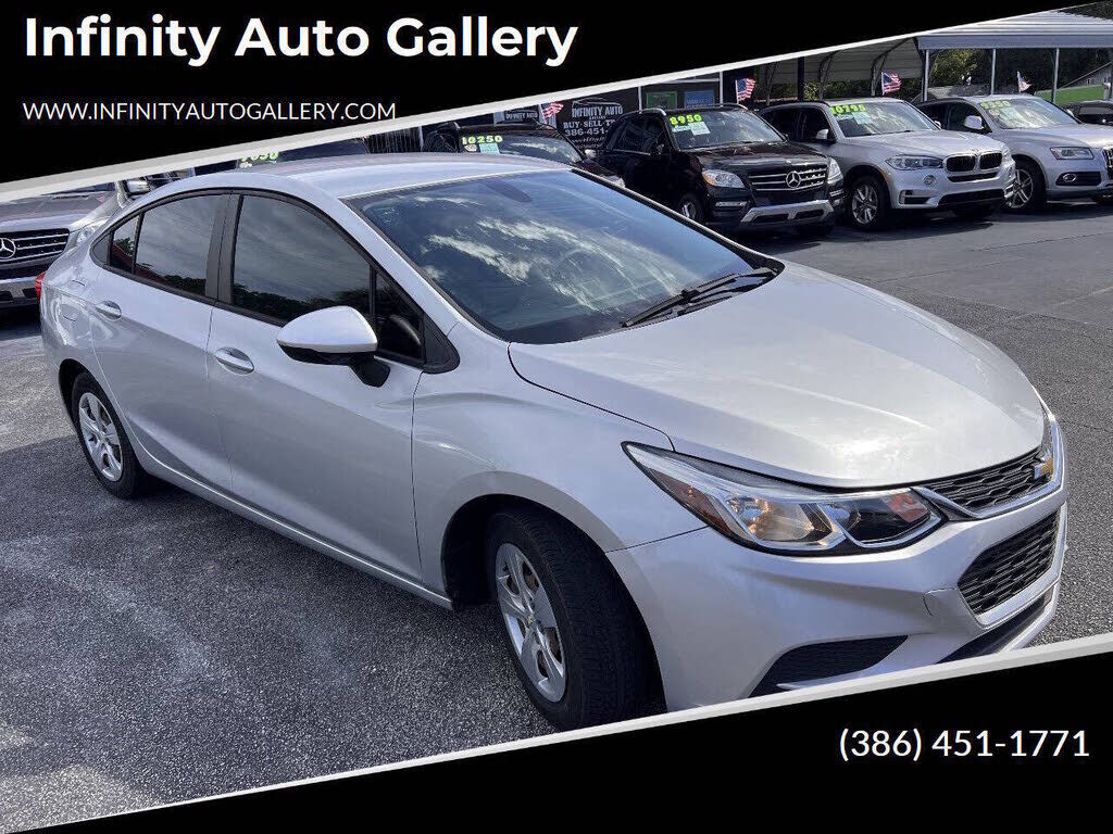 2017 CHEVROLET Cruze