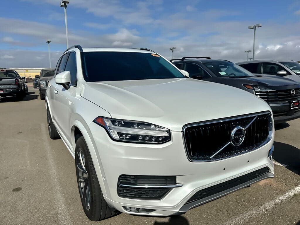 2018 VOLVO XC90