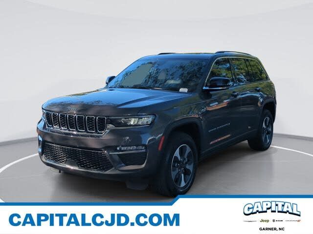 2022 JEEP Grand Cherokee
