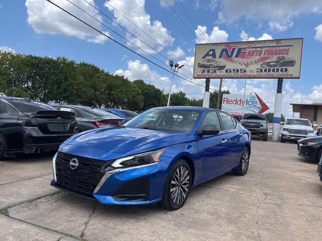 2025 NISSAN Altima