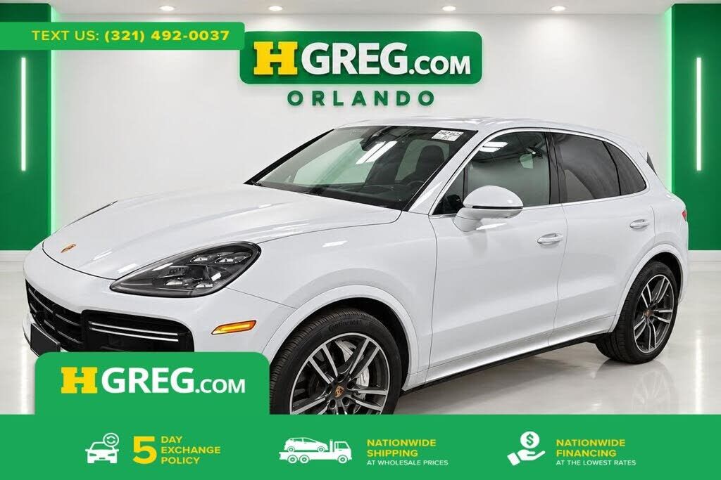 2023 PORSCHE Cayenne