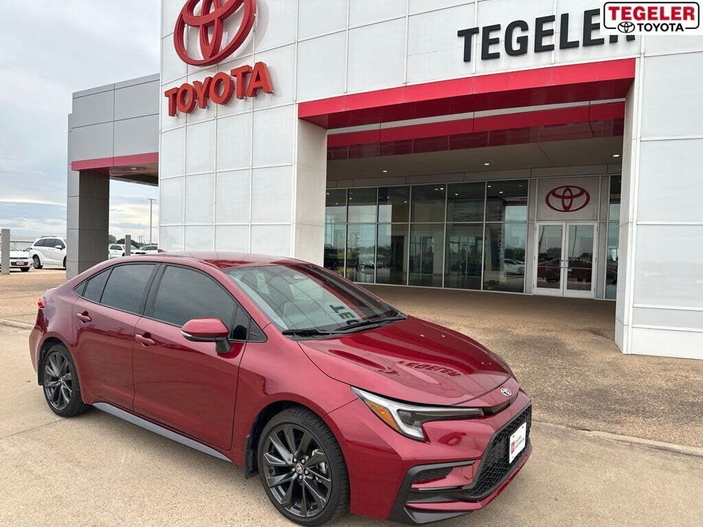 2026 TOYOTA Corolla
