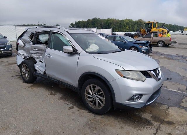 2015 NISSAN Rogue